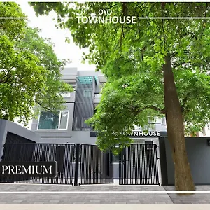 Oyo Townhouse 120 Shushant Lok 3* Gurgaon