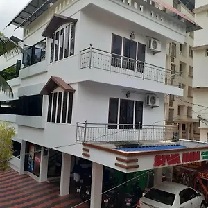 Shiva Hotel